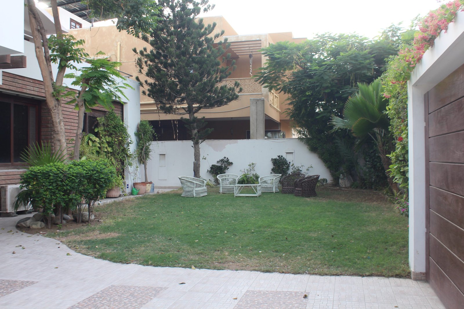 DHA Phase 6 Garden Landscaping